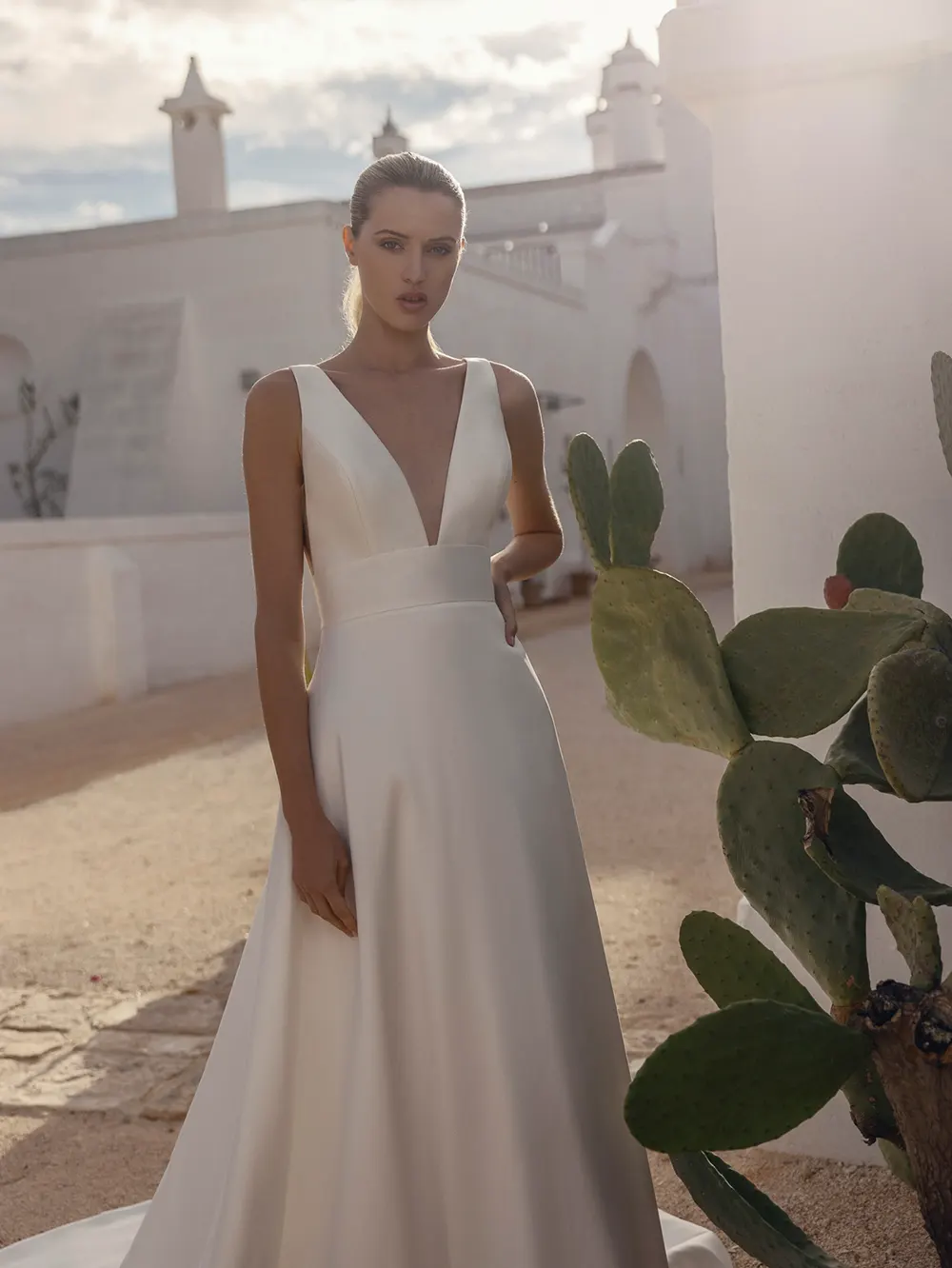 Das Brautkleid Abel vom Hersteller Modeca, bei Ivory & Blush