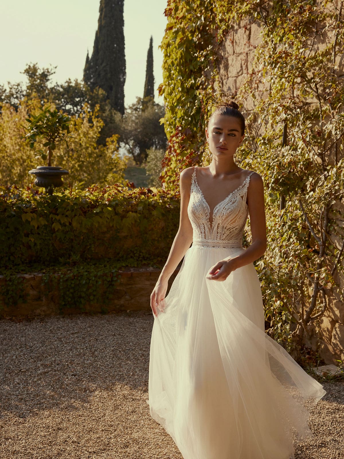 Das Brautkleid Destino vom Hersteller Modeca, bei Ivory & Blush