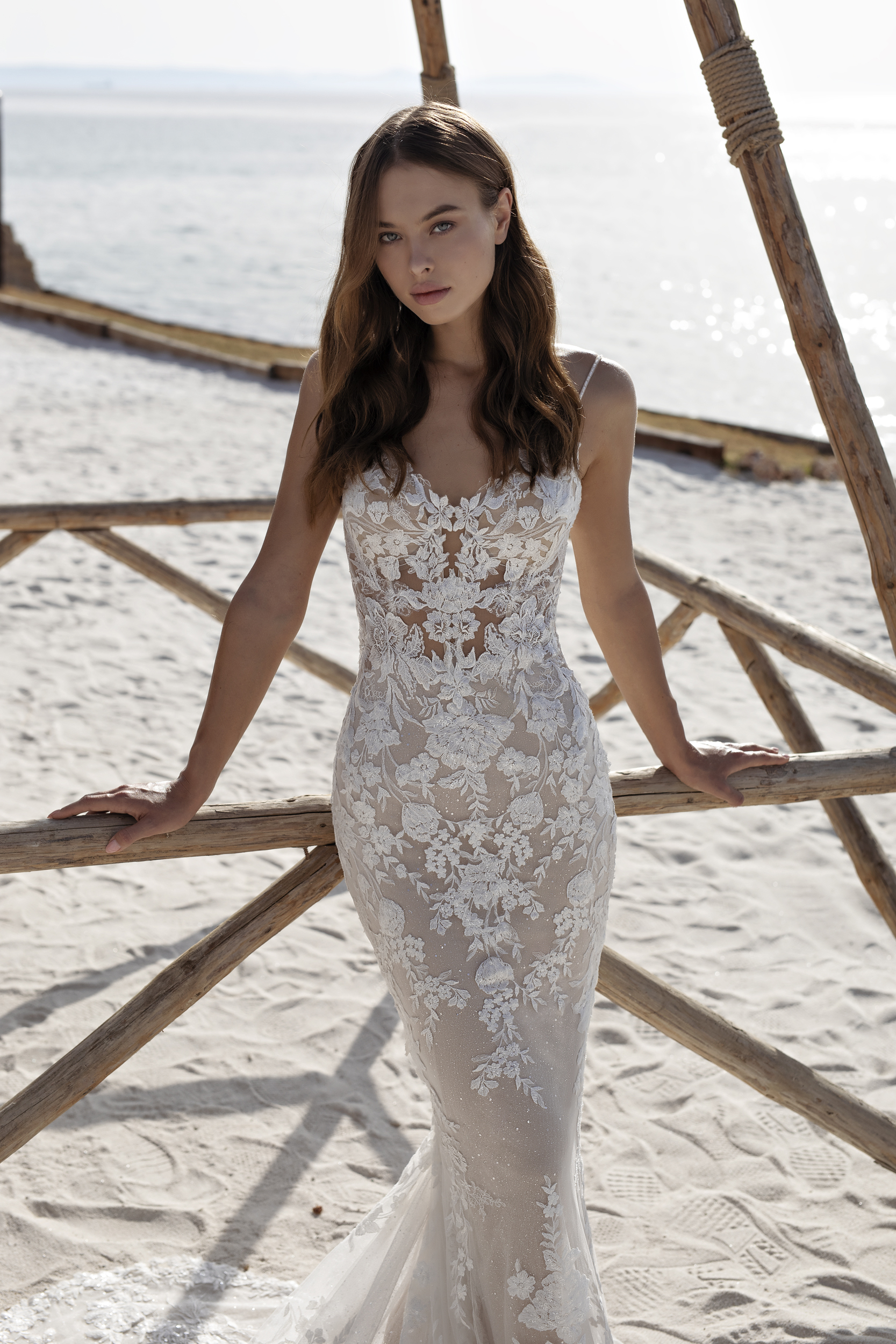 Das Brautkleid Omaya vom Hersteller Modeca, bei Ivory & Blush