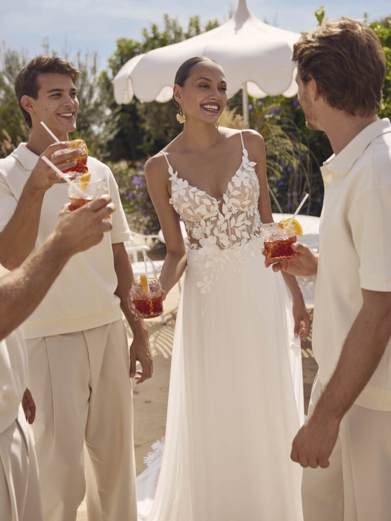 Das Brautkleid Gill vom Hersteller Modeca, bei Ivory & Blush
