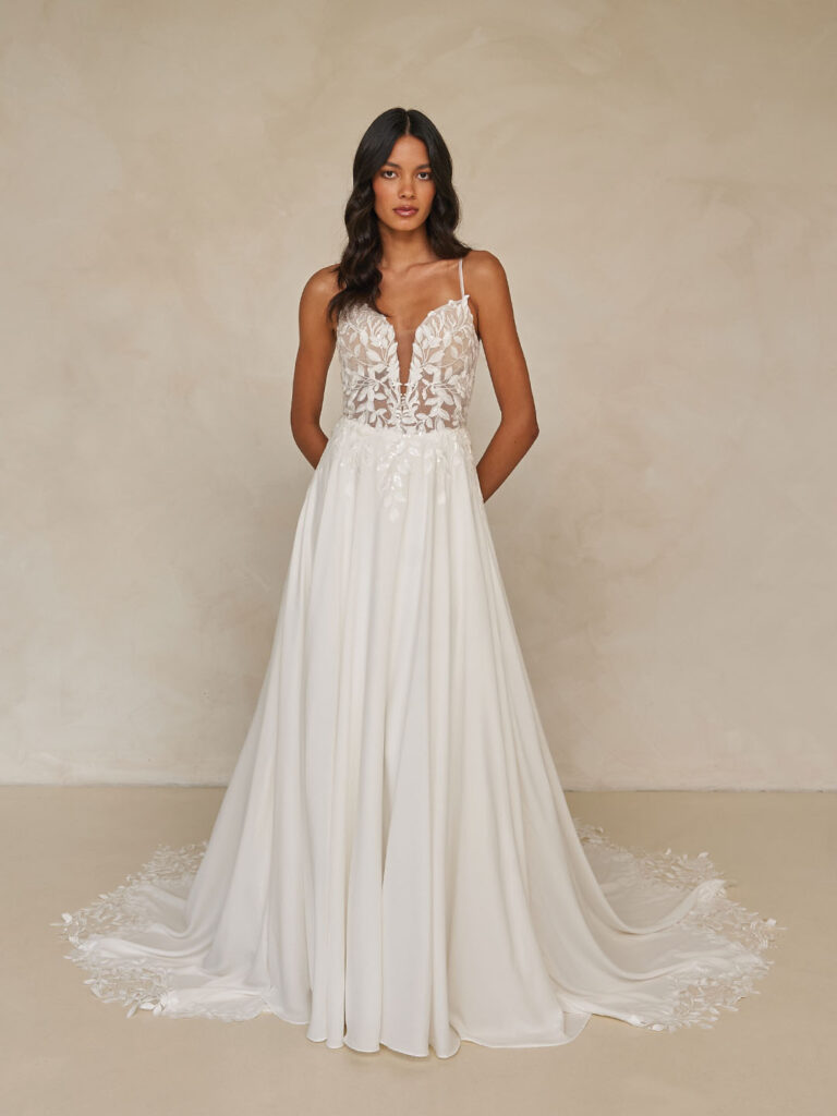 Das Brautkleid Westwood  vom Hersteller Madi Lane, bei Ivory & Blush