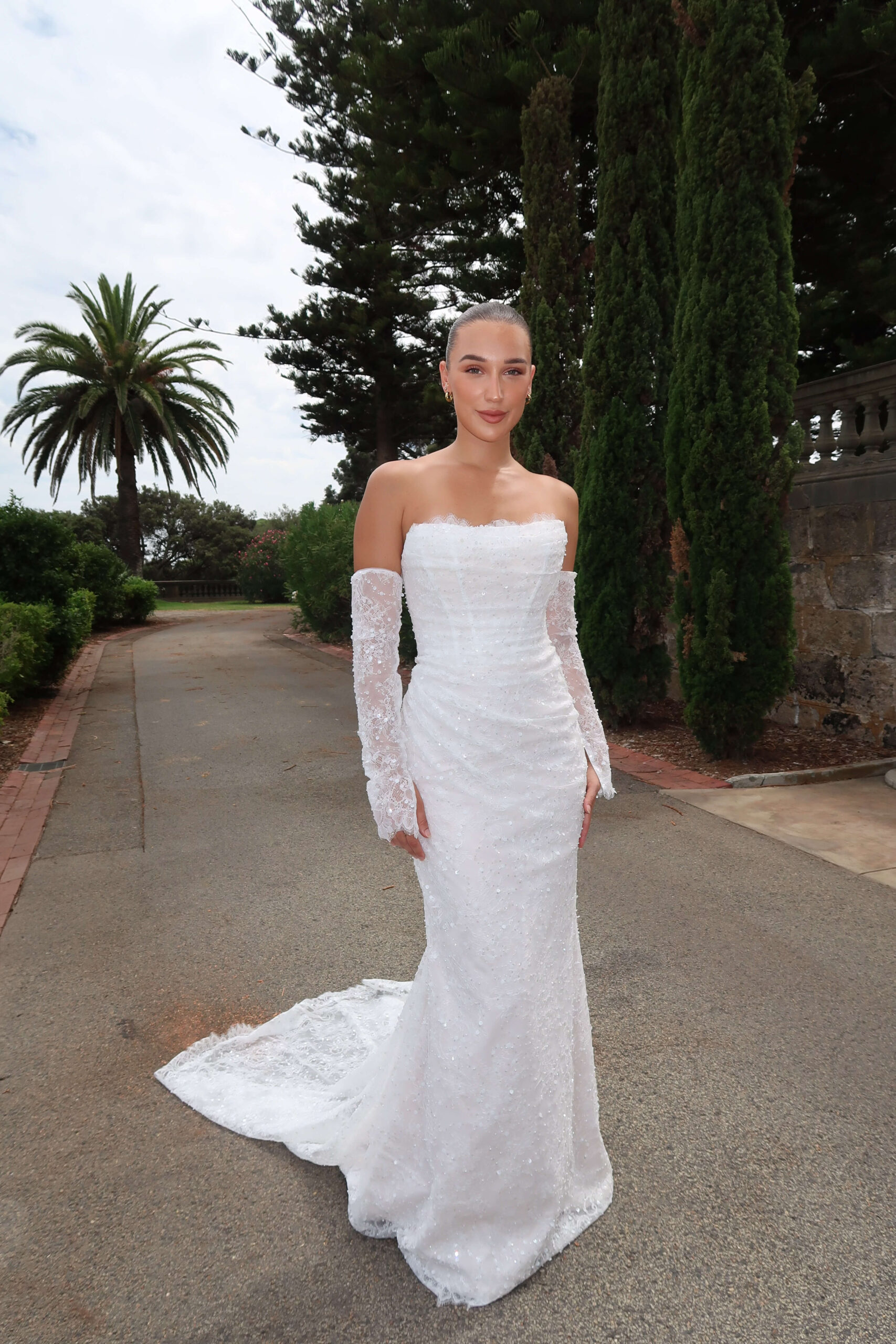 Das Brautkleid ZB23280 vom Hersteller Cizzy Bridal - Zavanna Bridal, bei Ivory & Blush