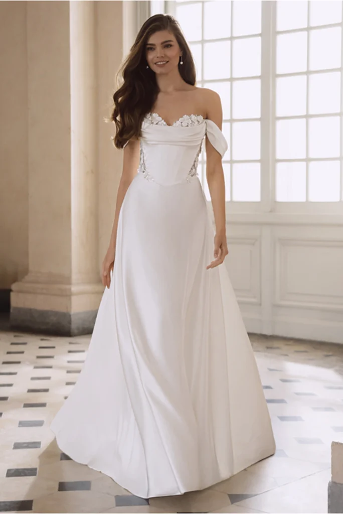 Das Brautkleid Fermina vom Hersteller Enzoani - Etoile, bei Ivory & Blush