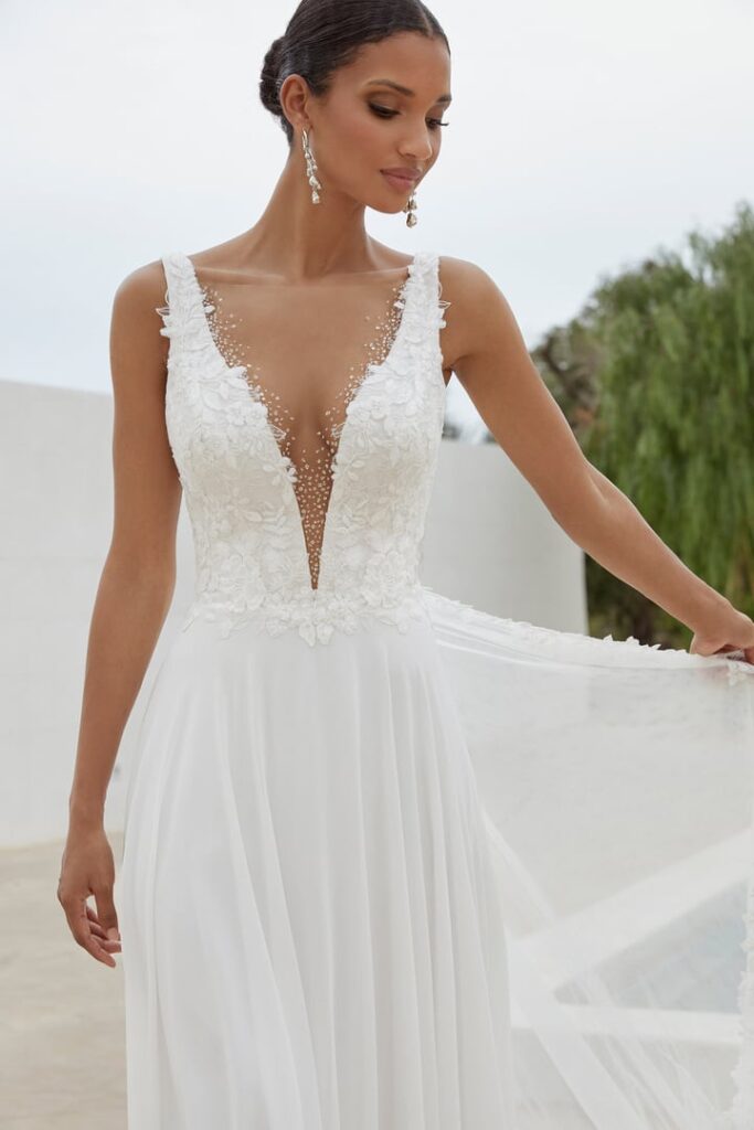 Das Brautkleid Annamarie vom Hersteller Justin Alexander - Adore, bei Ivory & Blush
