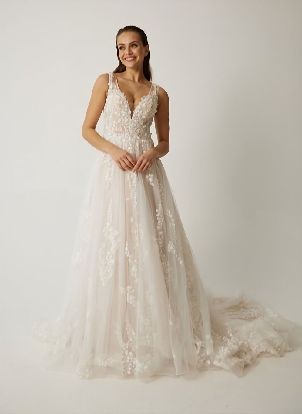 Das Brautkleid Anya  vom Hersteller IAY, bei Ivory & Blush