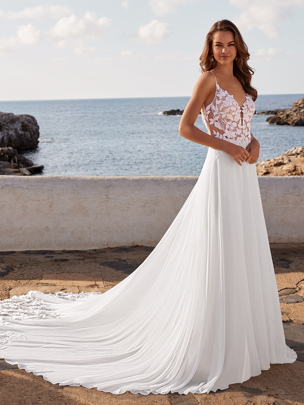 Das Brautkleid Dallas vom Hersteller Enzoani - Love, bei Ivory & Blush
