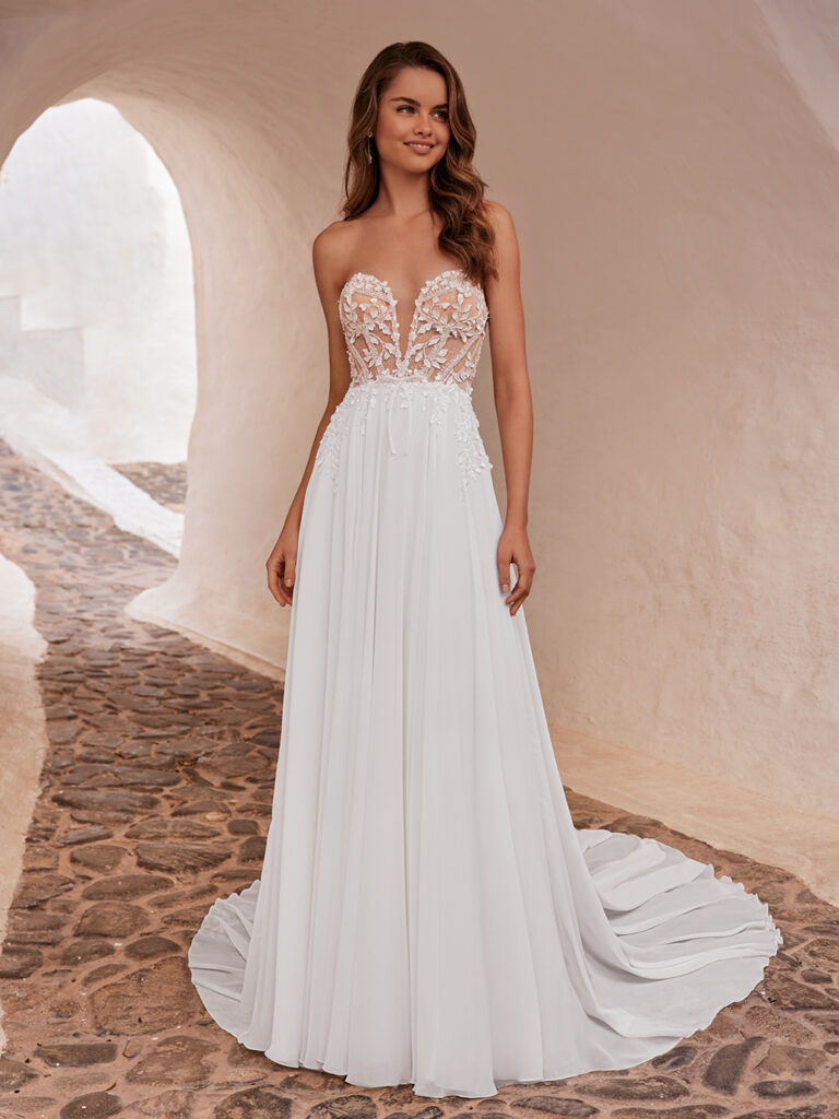 Das Brautkleid Denise vom Hersteller Enzoani - Love, bei Ivory & Blush