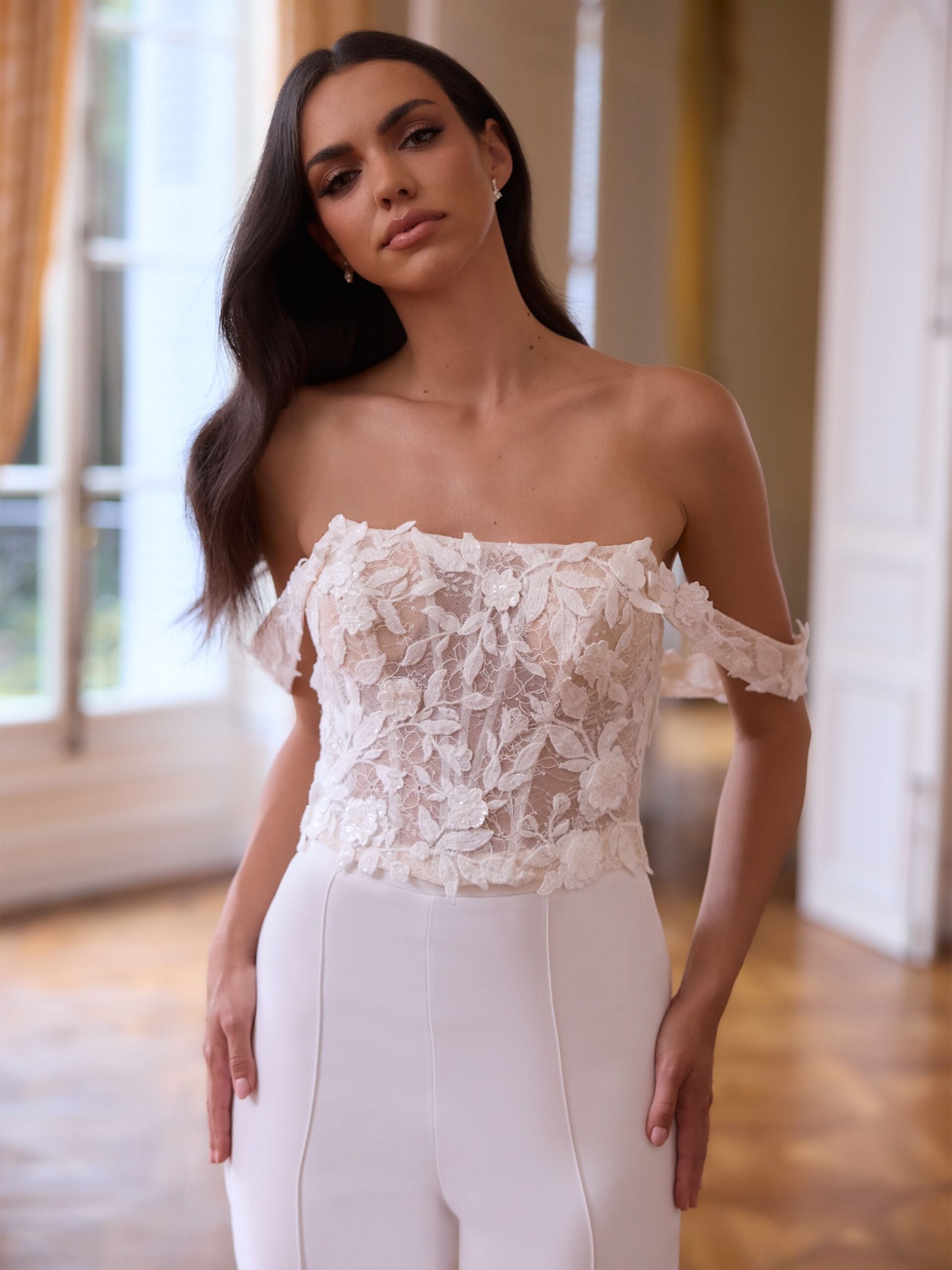 Das Brautkleid Oberteil E512 vom Hersteller Bianco Evento, bei Ivory & Blush