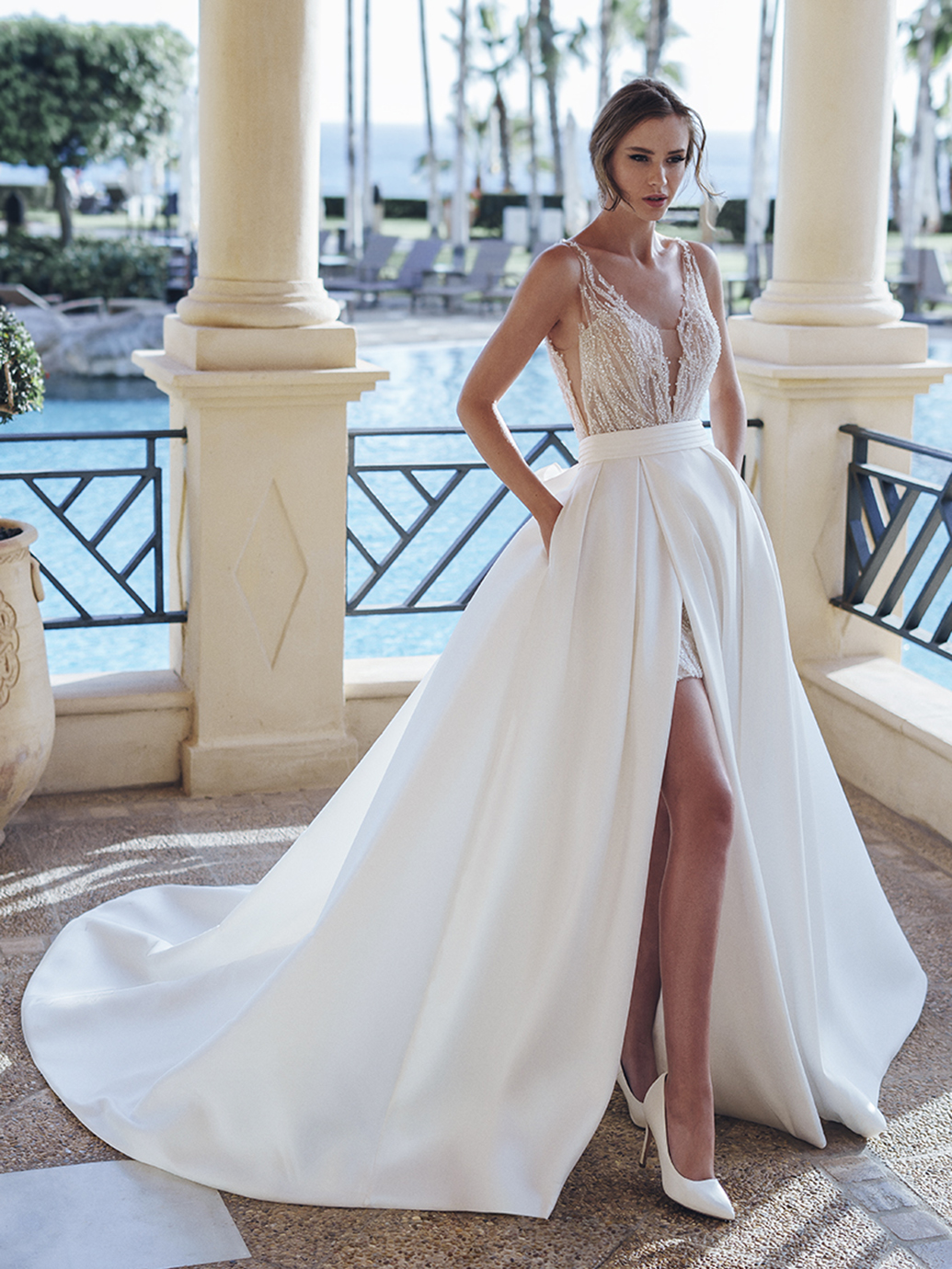 Das Brautkleid Stormi vom Hersteller Enzoani - Blue, bei Ivory & Blush