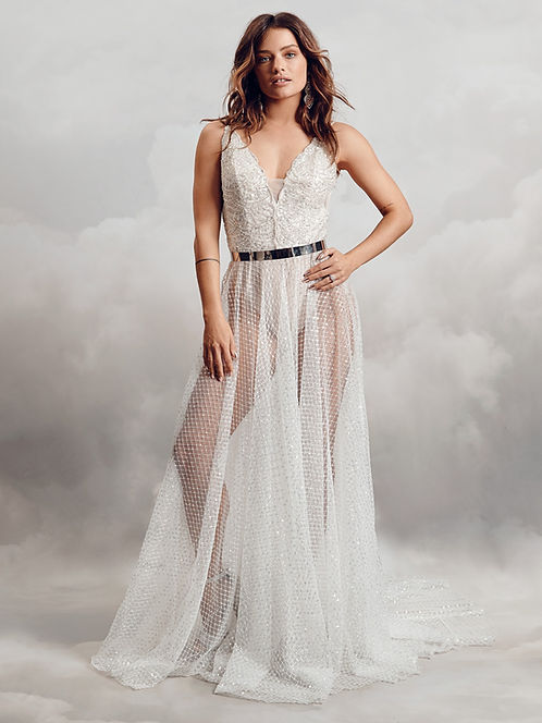 Das Brautkleid Sylvia Overskirt vom Hersteller Catherine Deane, bei Ivory & Blush