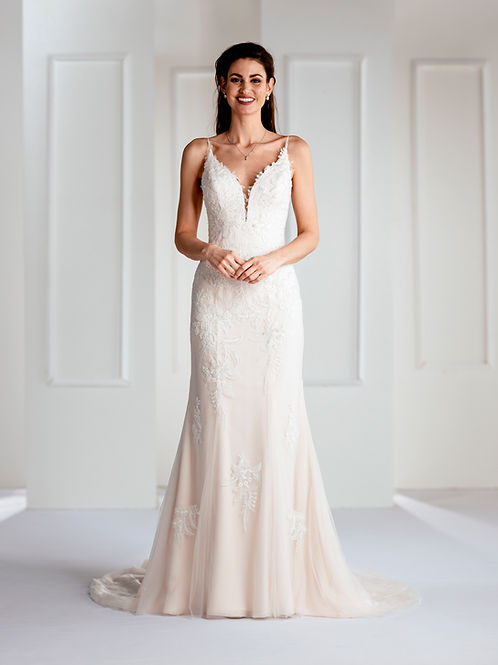 Brautkleid 43 SP1-6686 von Sposa Toscana bei Ivory & Blush