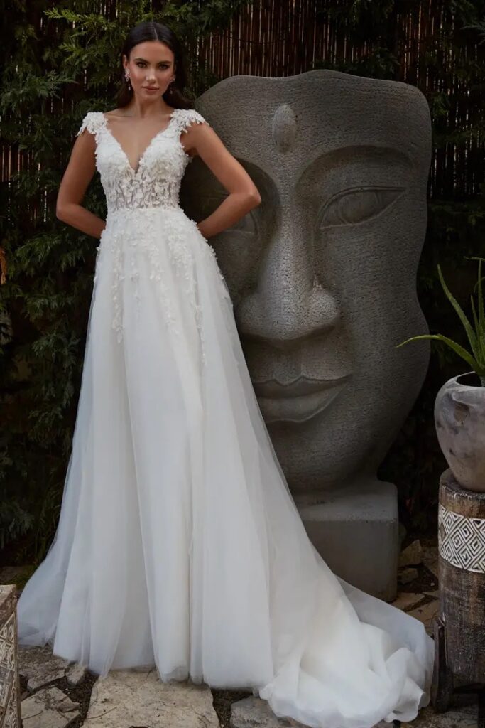 Brautkleid 6051 von Emine Yildirim bei Ivory & Blush