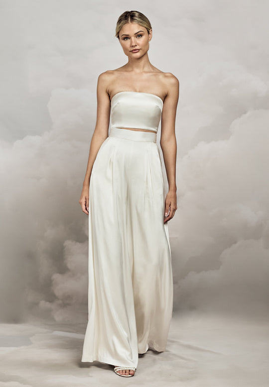 Brautkleid Aurelia Trousers von Catherine Deane bei Ivory & Blush