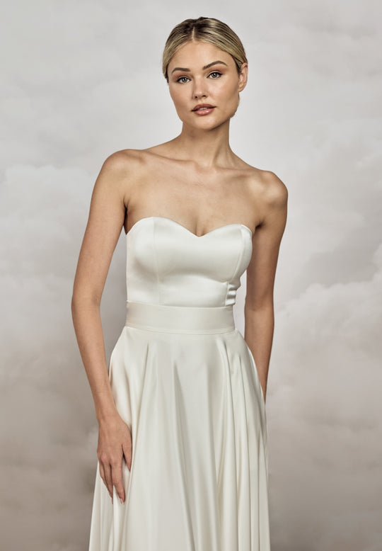Brautkleid Darla Bodice Satin von Catherine Deane bei Ivory & Blush