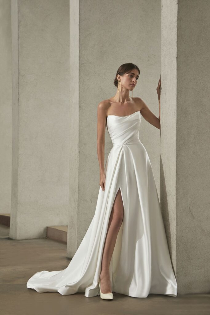 Brautkleid L1145 von Demetrios - Orea Sposa bei Ivory & Blush
